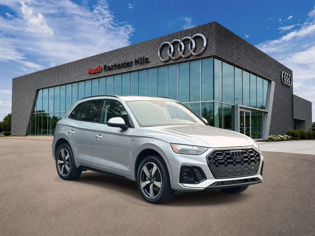 Used 2023 Audi Q5 2.0T Premium Plus w/ Premium Plus Package AWD/4WD image 7