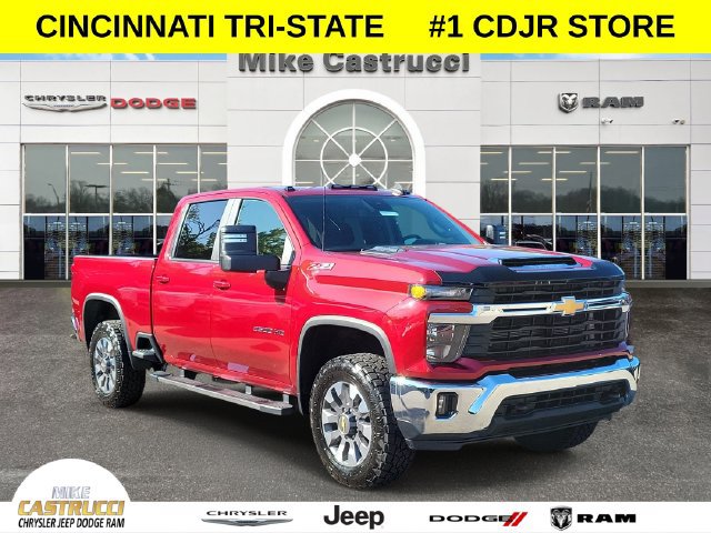 Used 2024 Chevrolet Silverado 2500 LT AWD/4WD image 1