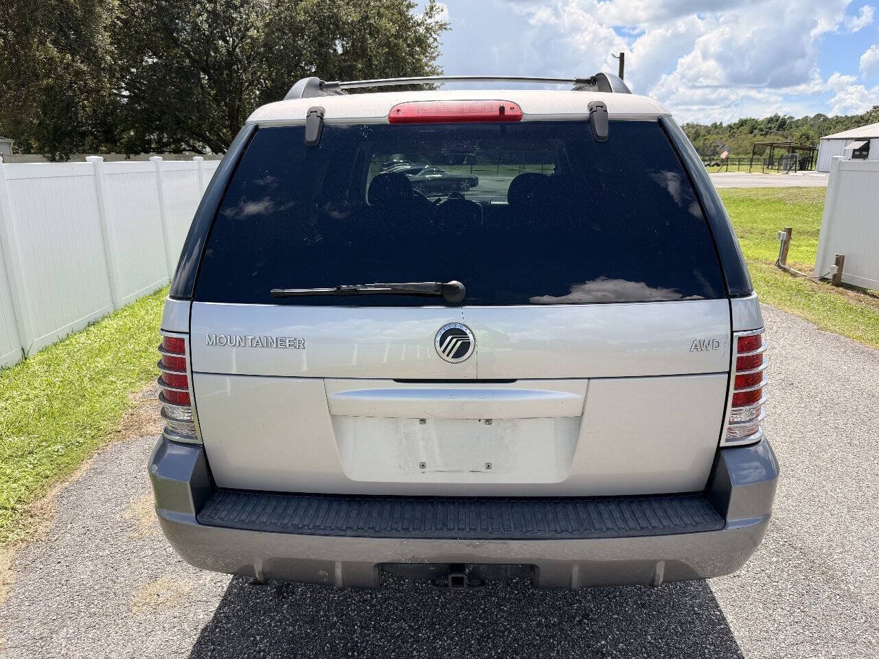 Used 2005 Mercury Mountaineer Luxury AWD/4WD image 6