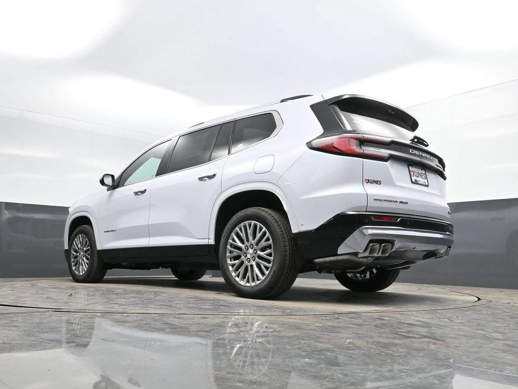 New 2026 GMC Acadia Denali w/ Super Cruise Package AWD/4WD image 36