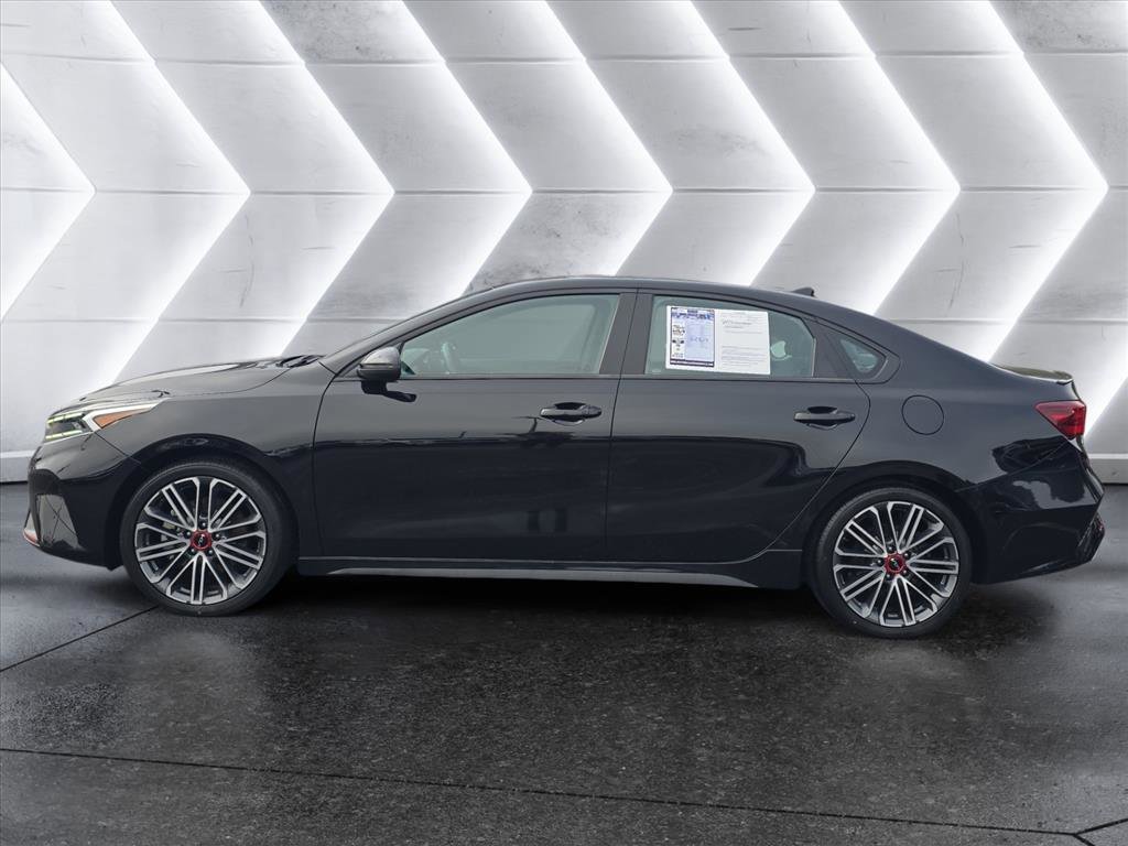 Used 2022 Kia Forte GT w/ GT2 Package image 2