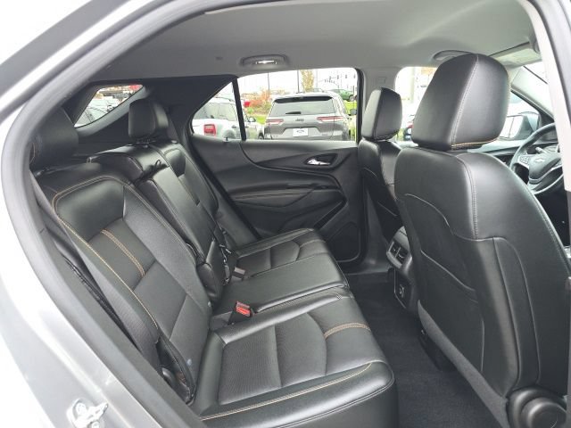 Used 2023 Chevrolet Equinox Premier AWD/4WD image 17