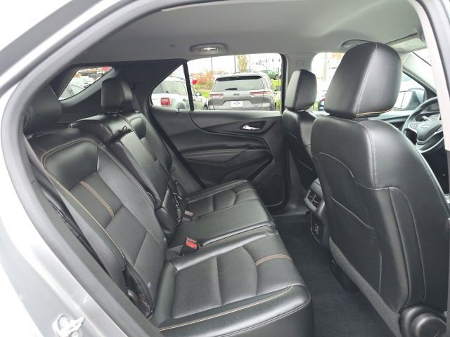 Used 2023 Chevrolet Equinox Premier AWD/4WD image 17
