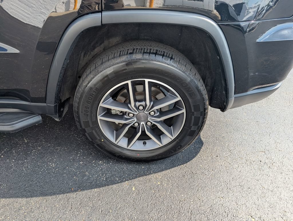 Used 2022 Jeep Grand Cherokee Limited AWD/4WD image 22