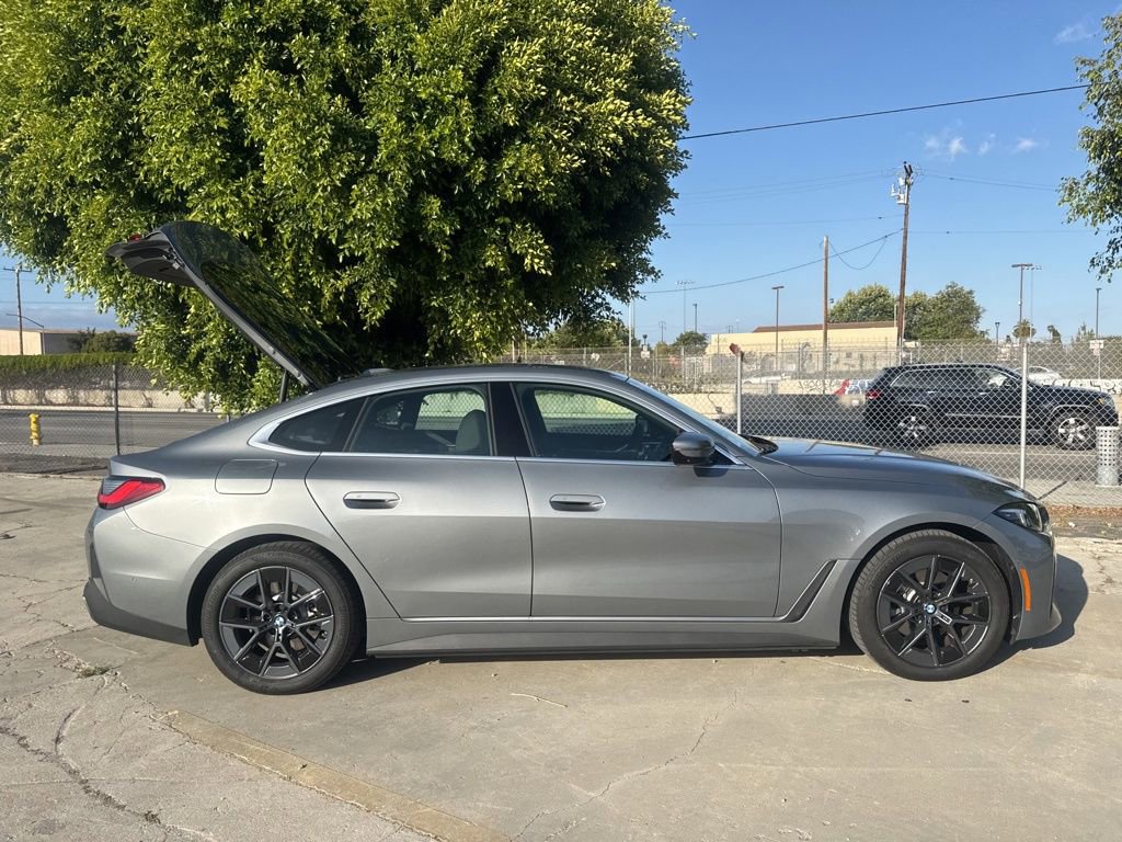 Used 2025 BMW i4 eDrive40 w/ Parking Assistance Package RWD image 8