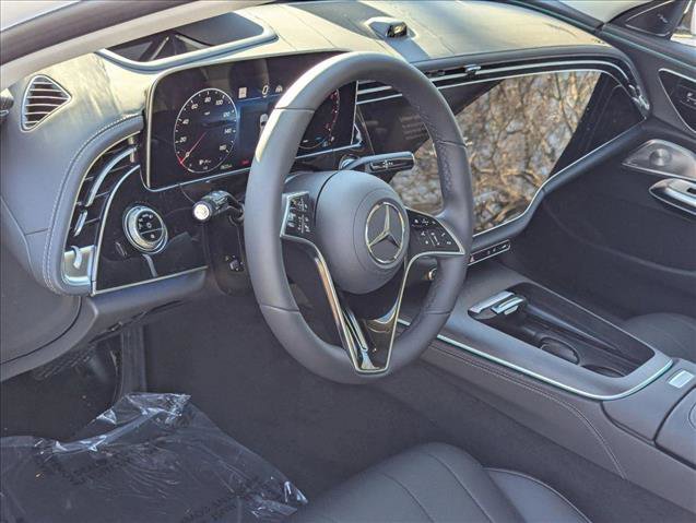 New 2025 Mercedes-Benz E 350 Sedan image 3
