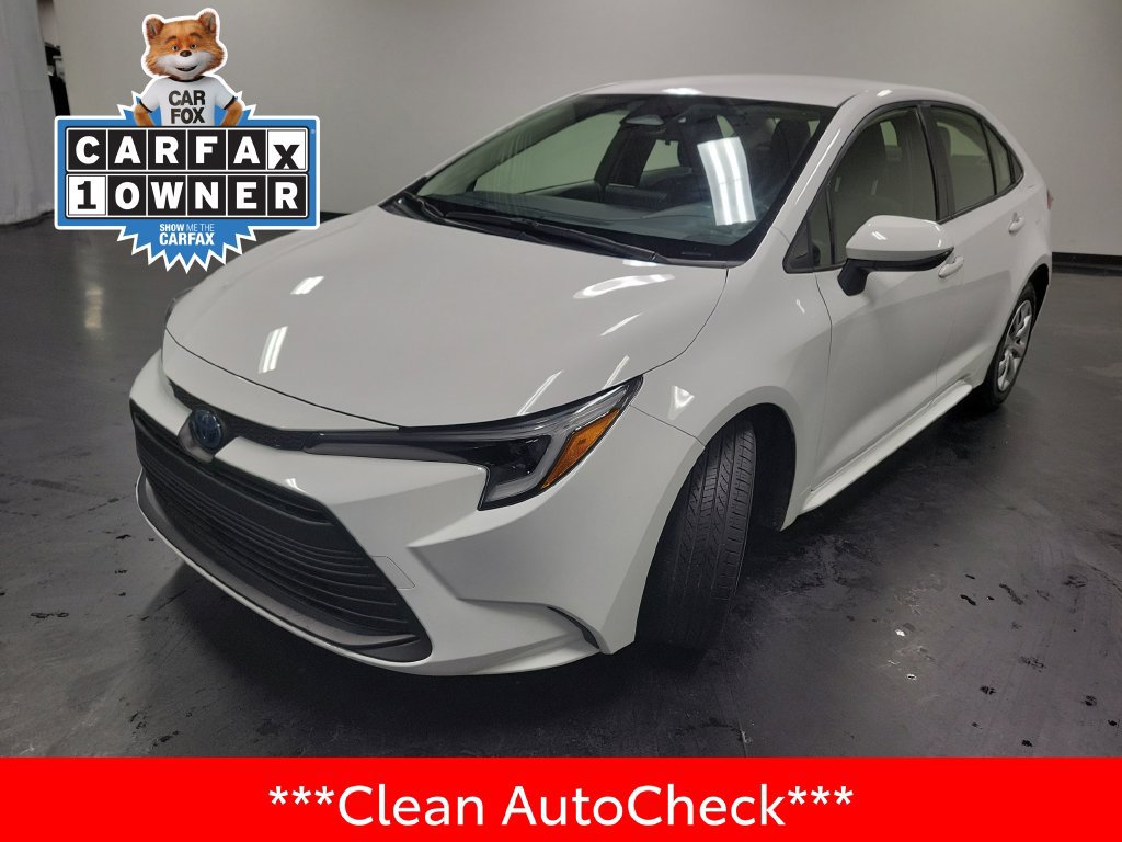 Used 2024 Toyota Corolla LE FWD image 4