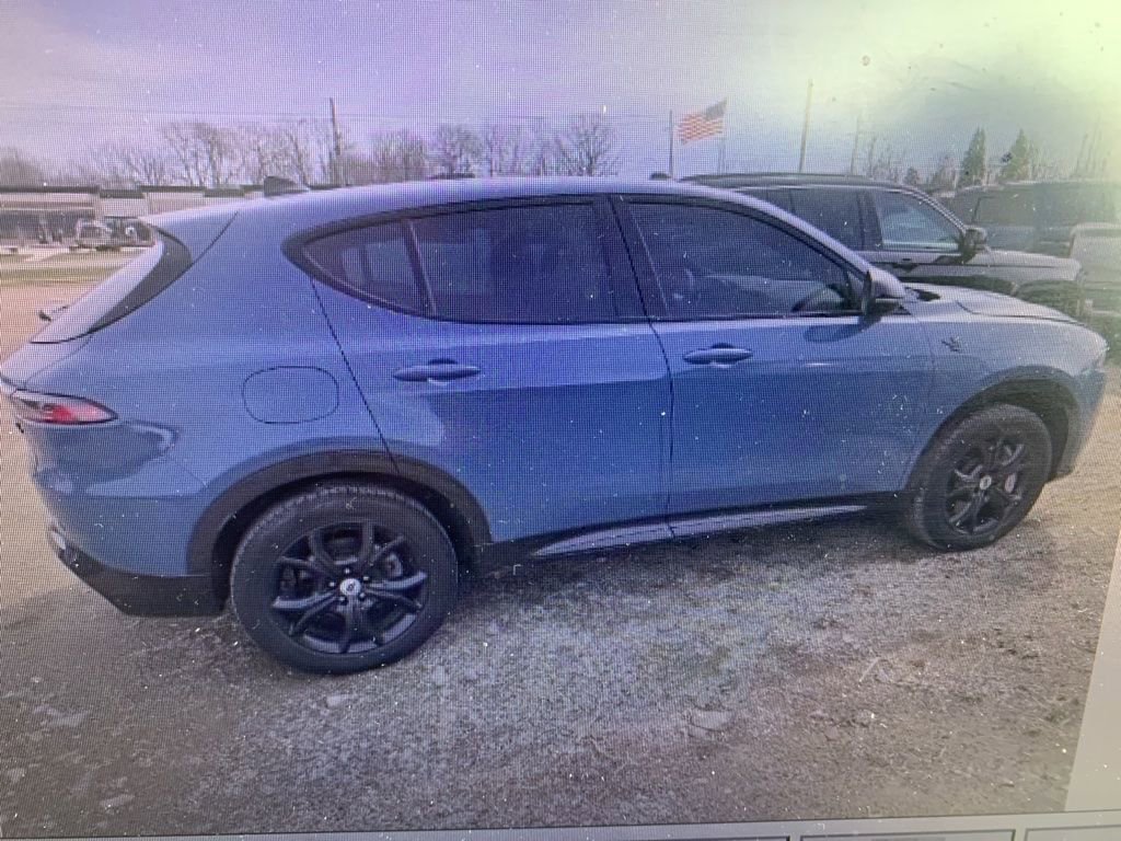 Used 2024 Dodge Hornet R/T Plus w/ R/T Blacktop Package image 16