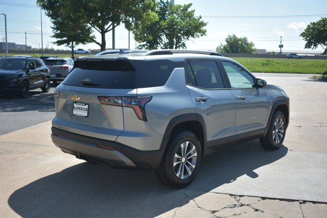 New 2026 Chevrolet Equinox LT FWD image 5