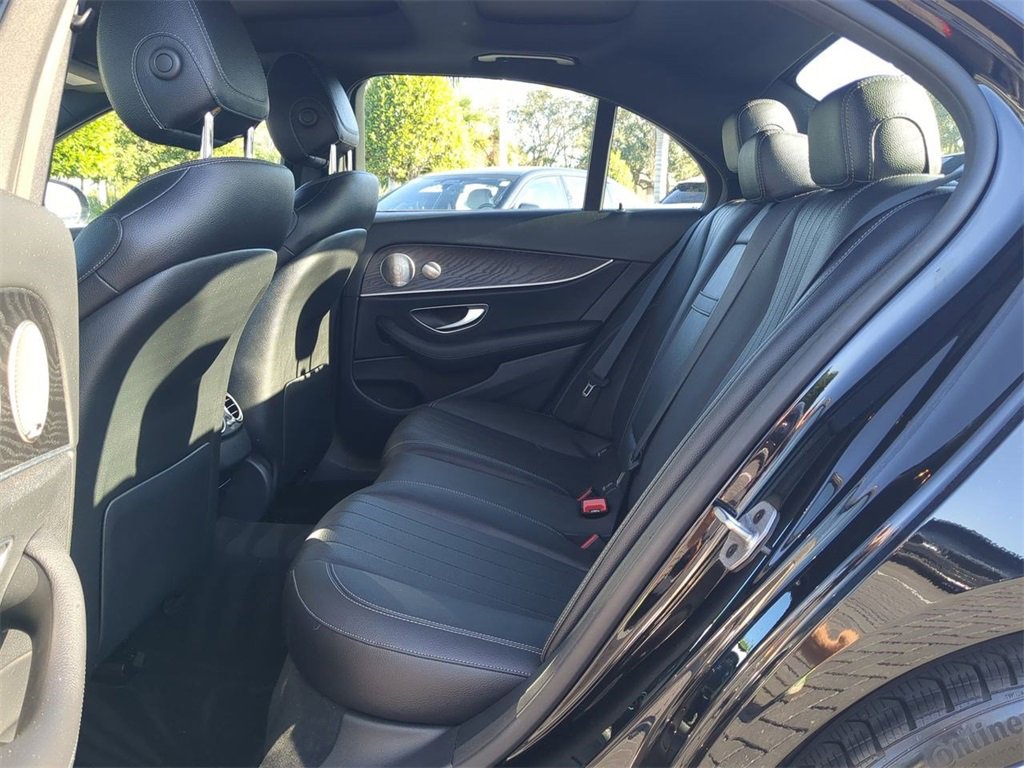 Used 2022 Mercedes-Benz E 350 Sedan image 15