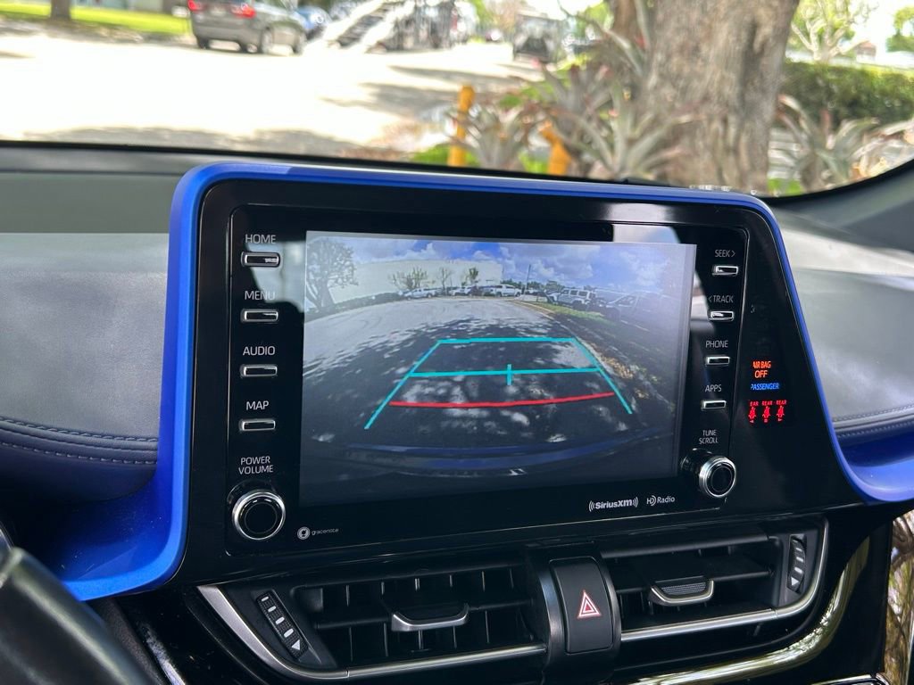 Used 2021 Toyota C-HR XLE image 20