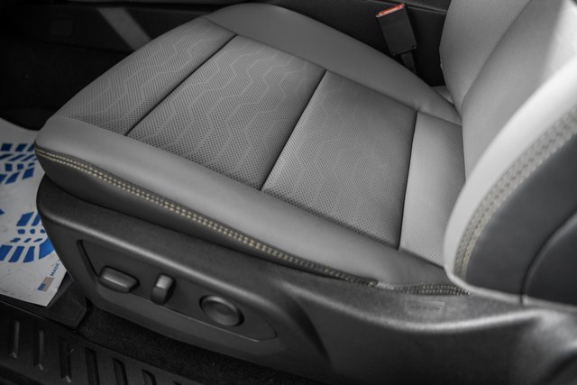 New 2026 Chevrolet Colorado ZR2 w/ Technology Package image 42