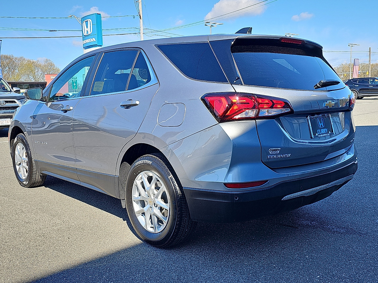 Used 2024 Chevrolet Equinox LT AWD/4WD image 6