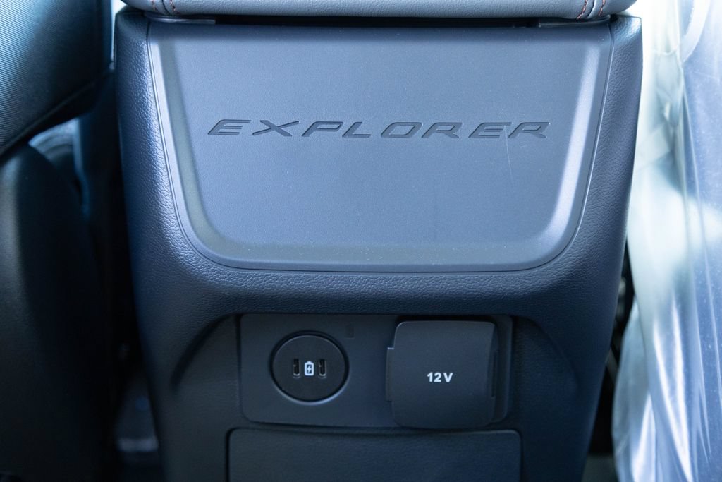 New 2026 Ford Explorer Active AWD/4WD image 15