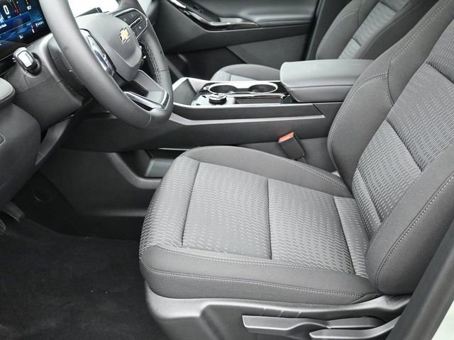Used 2026 Chevrolet Equinox LT AWD/4WD image 30