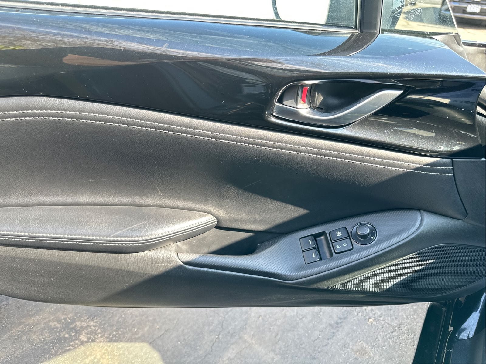 Used 2025 MAZDA MX-5 Miata RF Grand Touring RWD image 19