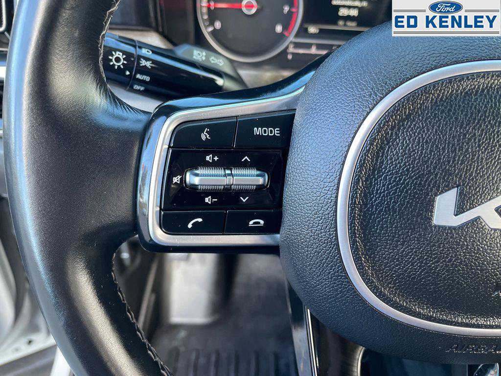 Used 2022 Kia Sorento S image 18