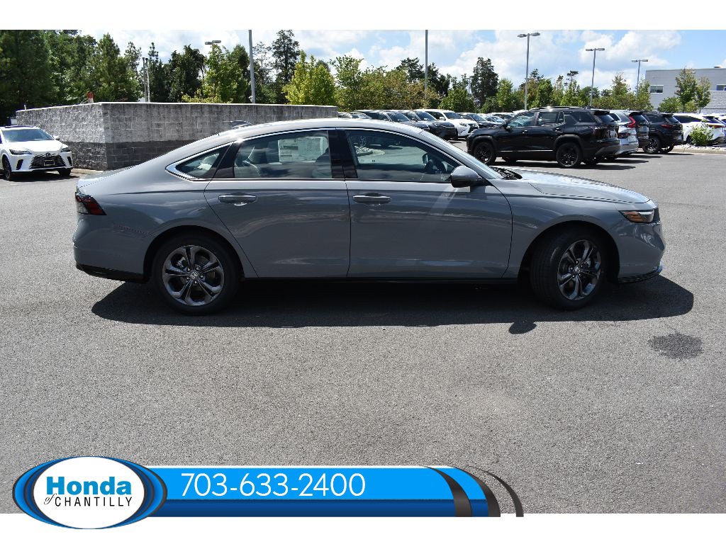 New 2026 Honda Accord Hybrid EX-L image 8