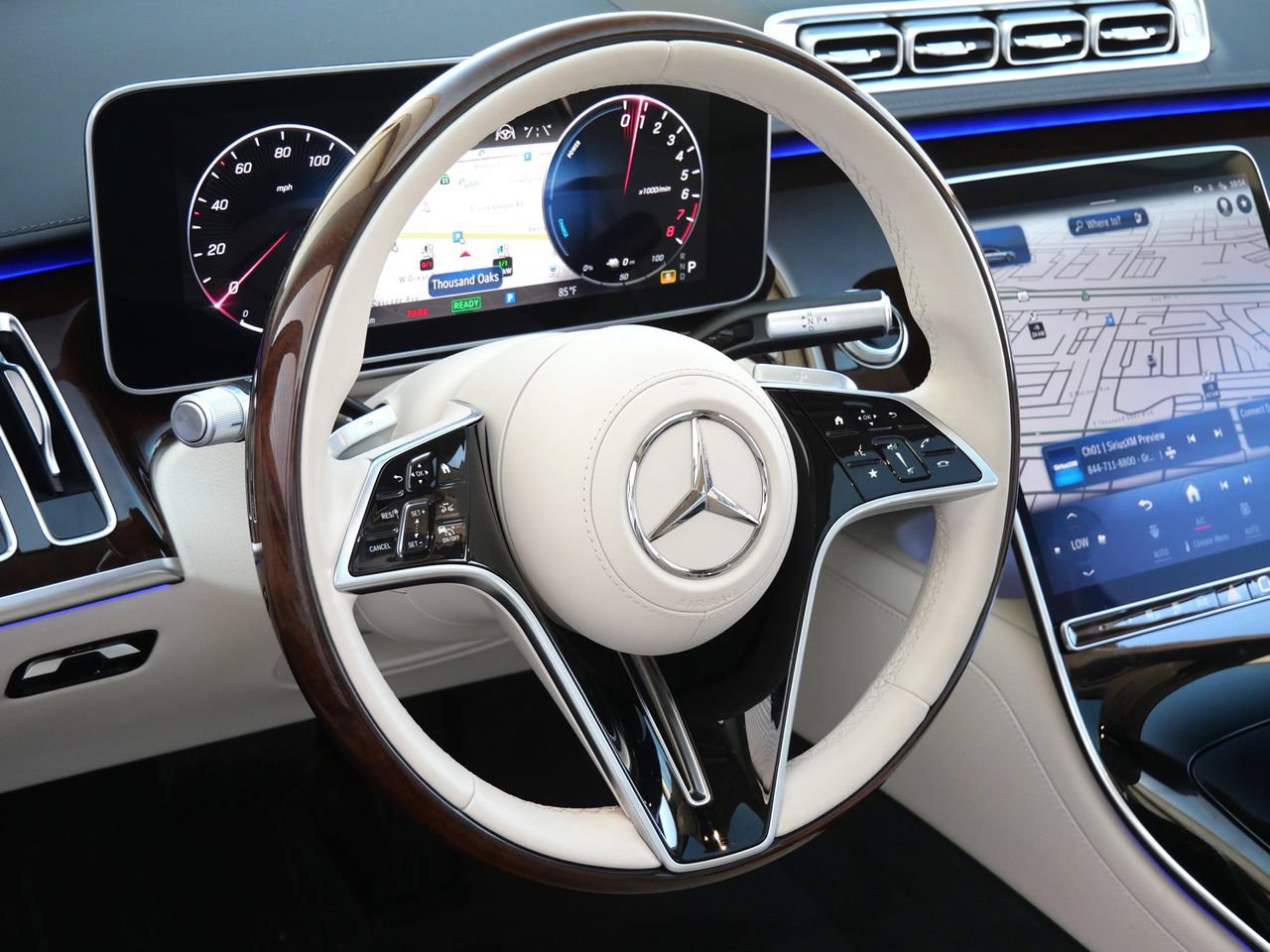 Used 2025 Mercedes-Benz S 580e 4MATIC Sedan image 10