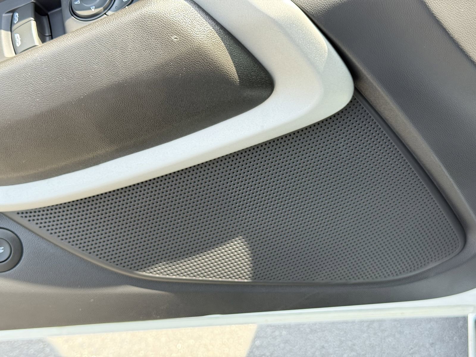 Used 2023 Chevrolet Camaro LT RWD image 20