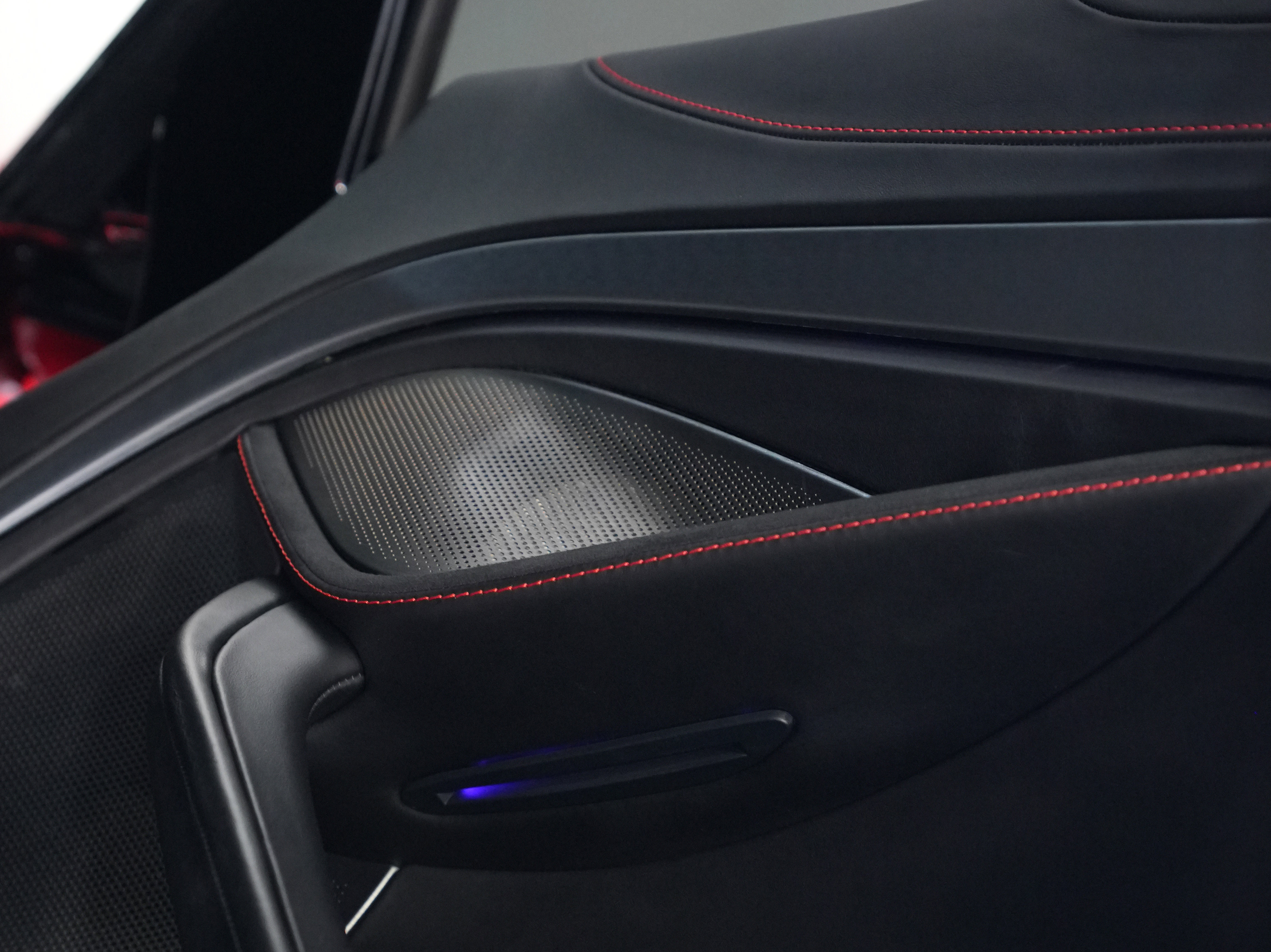 Used 2024 McLaren 750S image 33