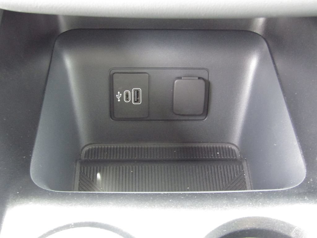 New 2026 Ford Explorer Active AWD/4WD image 35