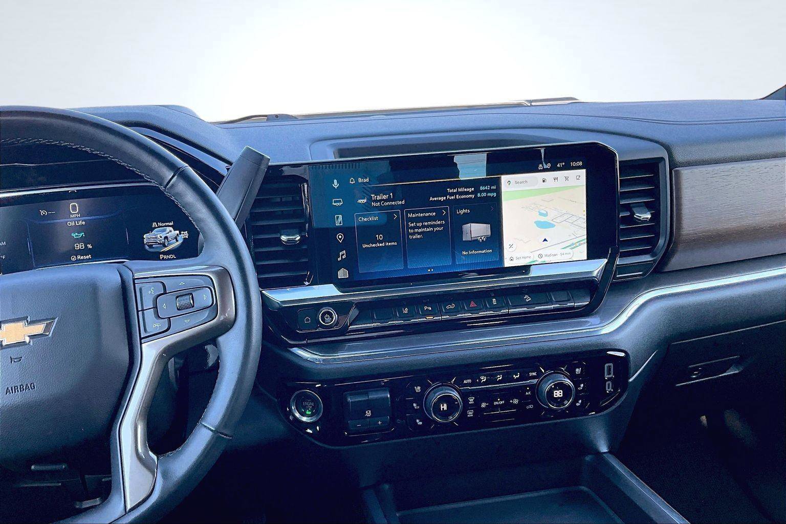 Used 2024 Chevrolet Silverado 2500 High Country w/ Technology Package image 7