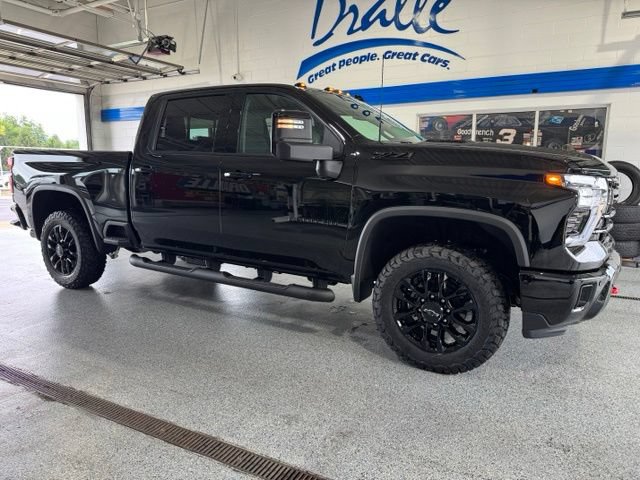 New 2026 Chevrolet Silverado 2500 LTZ w/ LTZ Plus Package AWD/4WD image 12