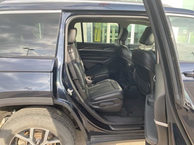 Certified 2023 Jeep Grand Cherokee L Limited image 31