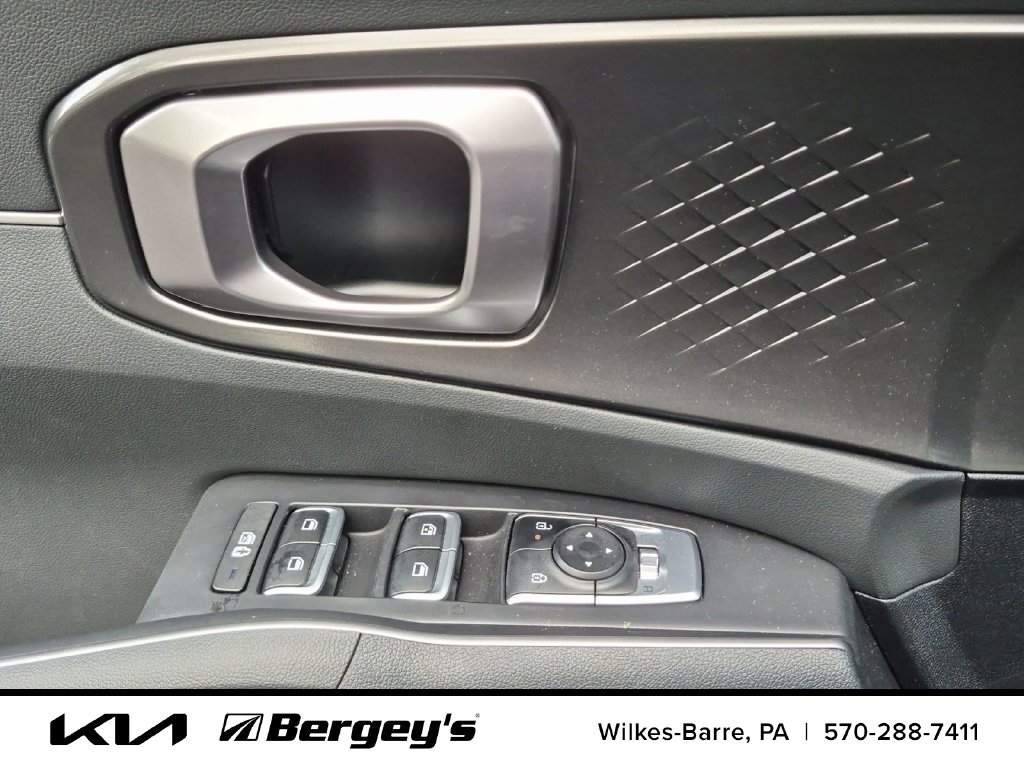 Certified 2026 Kia Sorento S w/ S Panoramic Sunroof Package AWD/4WD image 22