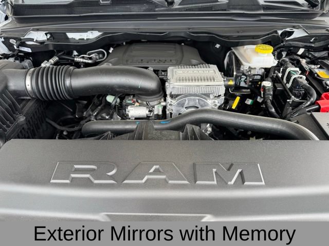 New 2026 RAM 1500 Laramie AWD/4WD image 28