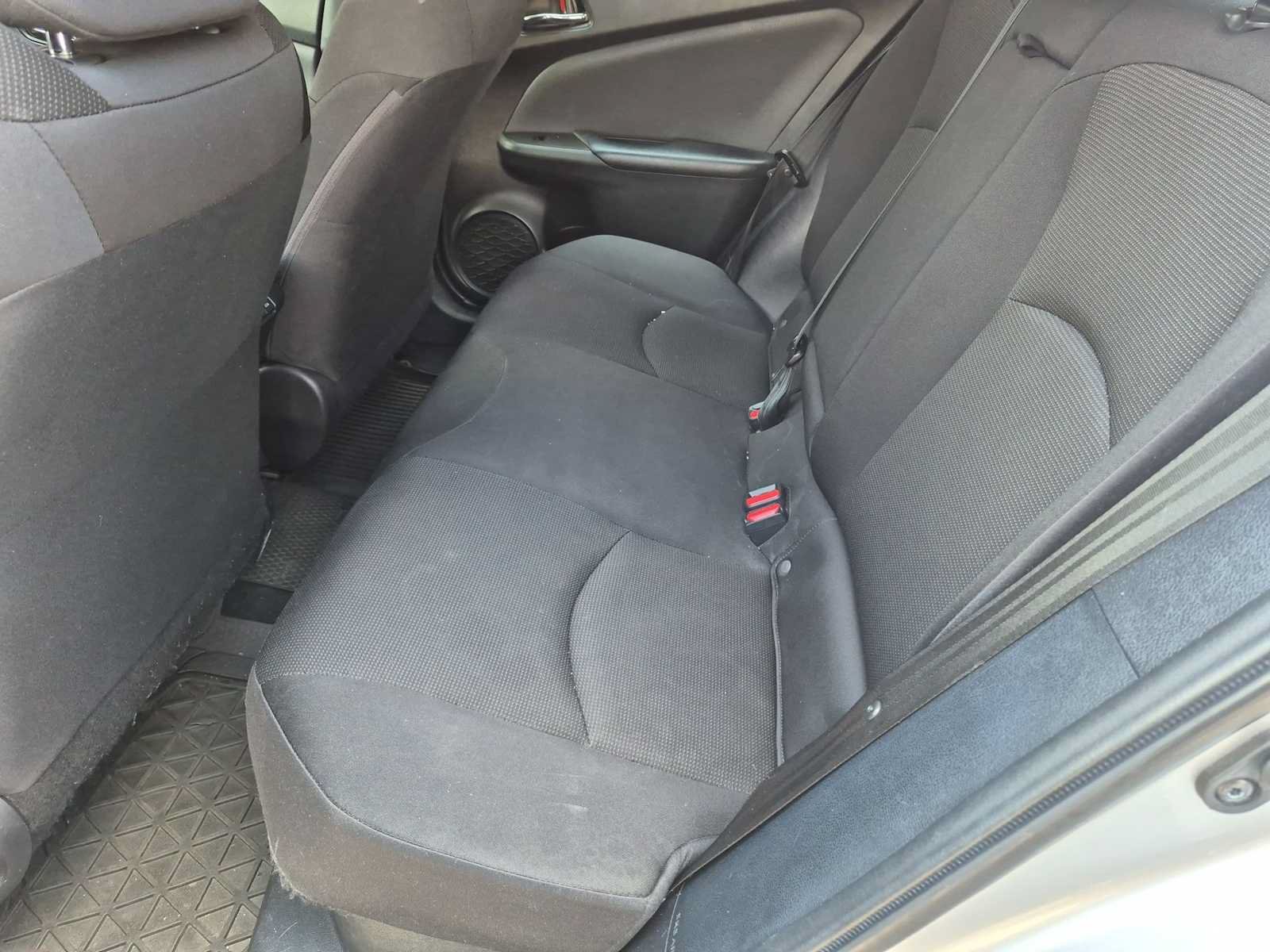 Used 2022 Toyota Prius L Eco FWD image 18