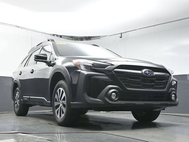 Used 2025 Subaru Outback Premium w/ Tech Package 1 AWD/4WD image 34