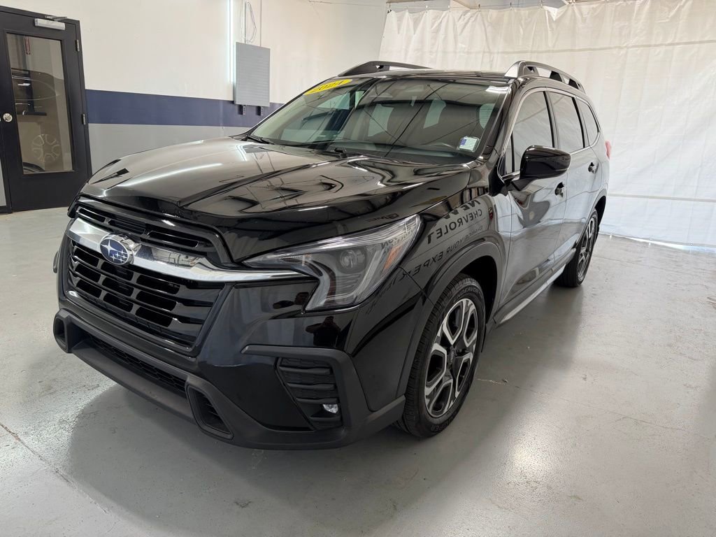 Used 2024 Subaru Ascent Limited AWD/4WD image 36