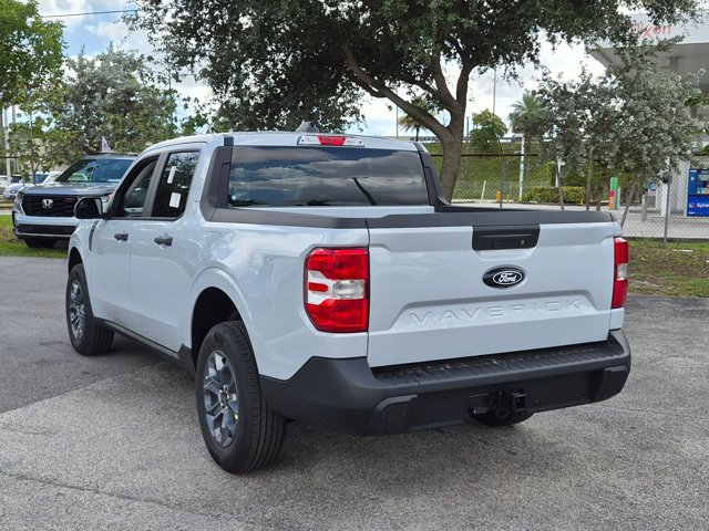 New 2026 Ford Maverick XLT w/ XLT Luxury Package FWD image 8