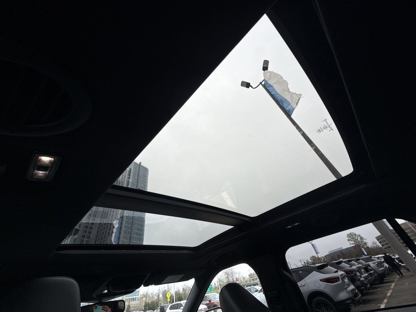 Used 2023 Ford Explorer ST-Line w/ Class IV Trailer Tow Package image 21