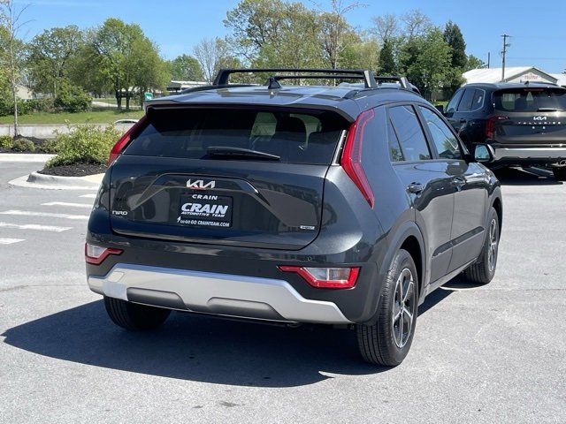 New 2025 Kia Niro EX image 7