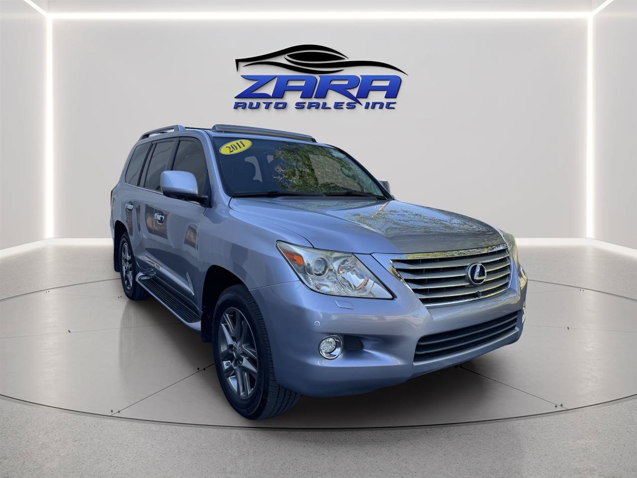 Used 2011 Lexus LX 570 4WD w/ Luxury Pkg image 8