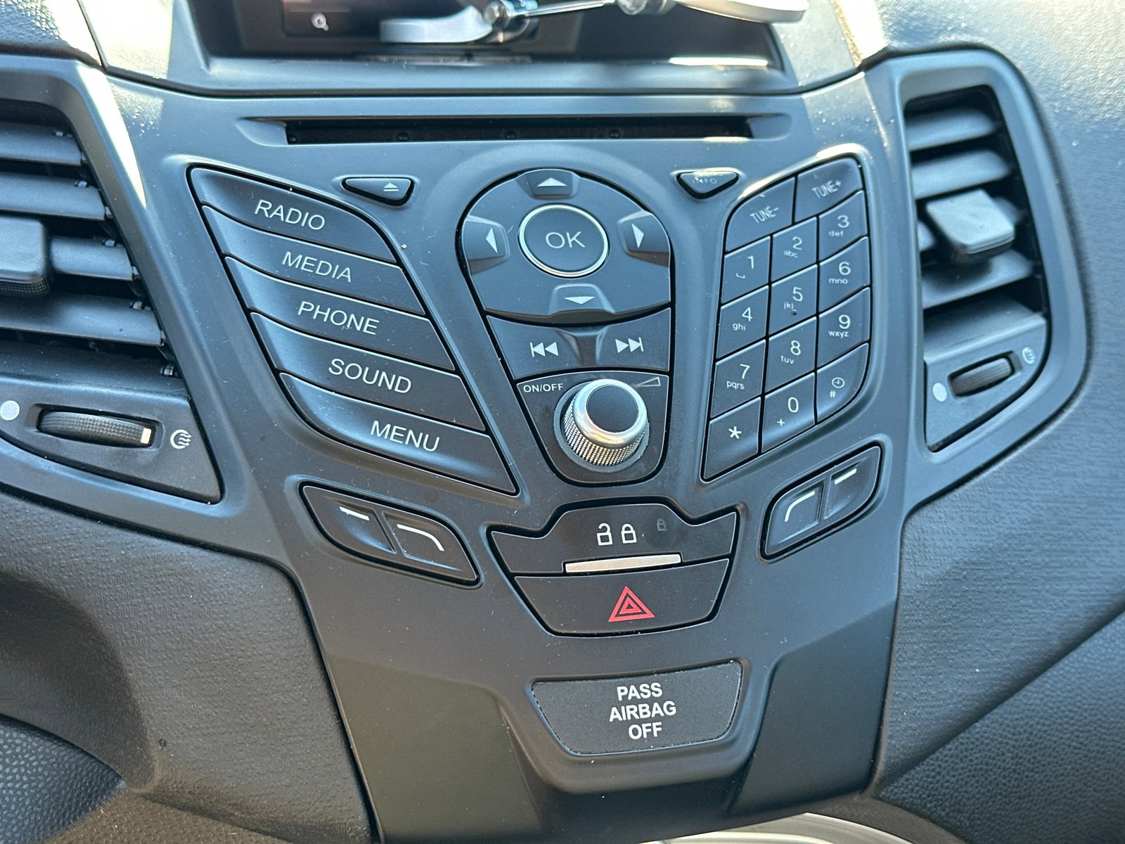 Used 2019 Ford Fiesta SE image 30