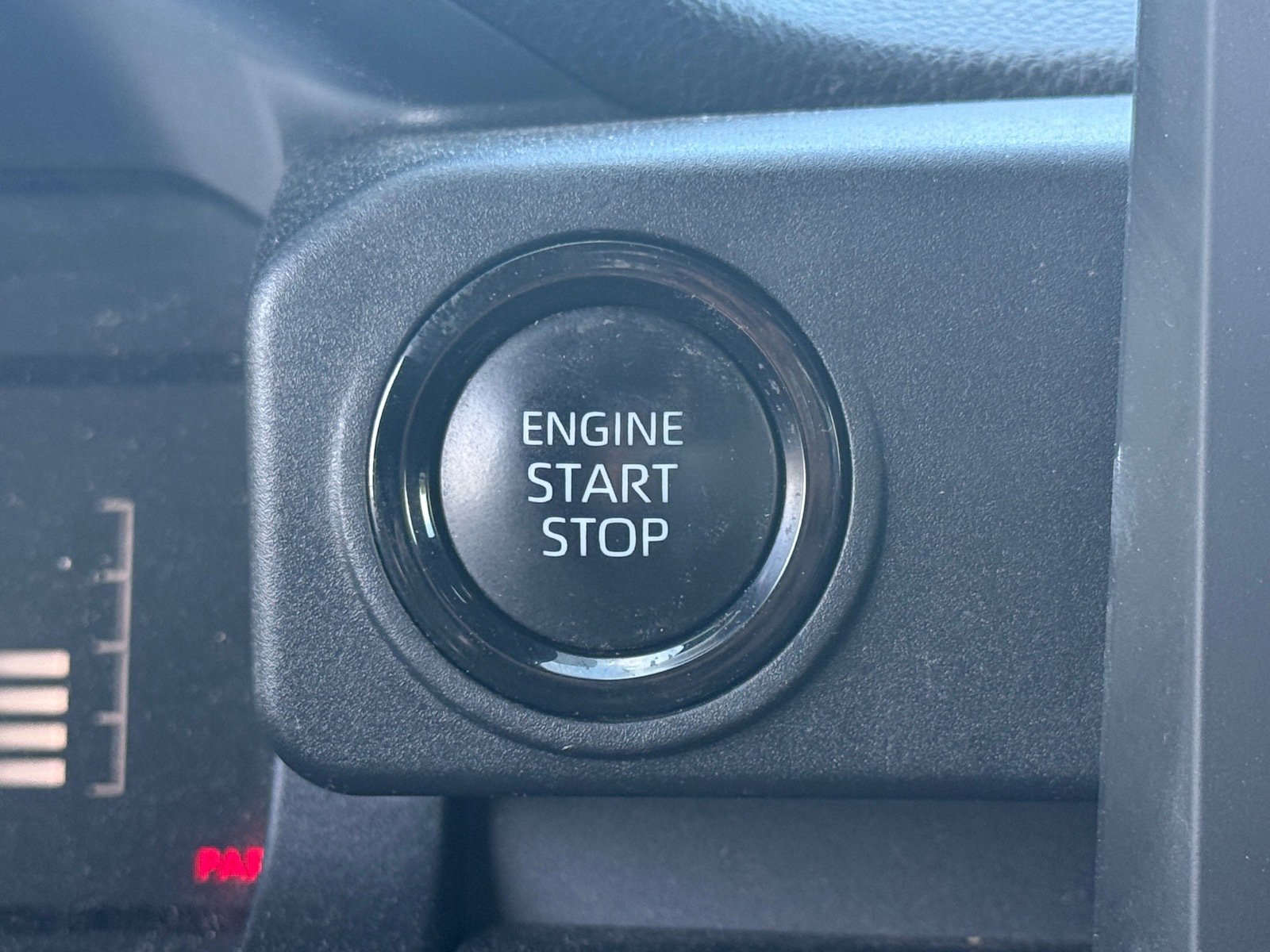 Used 2024 Toyota Tacoma SR image 23