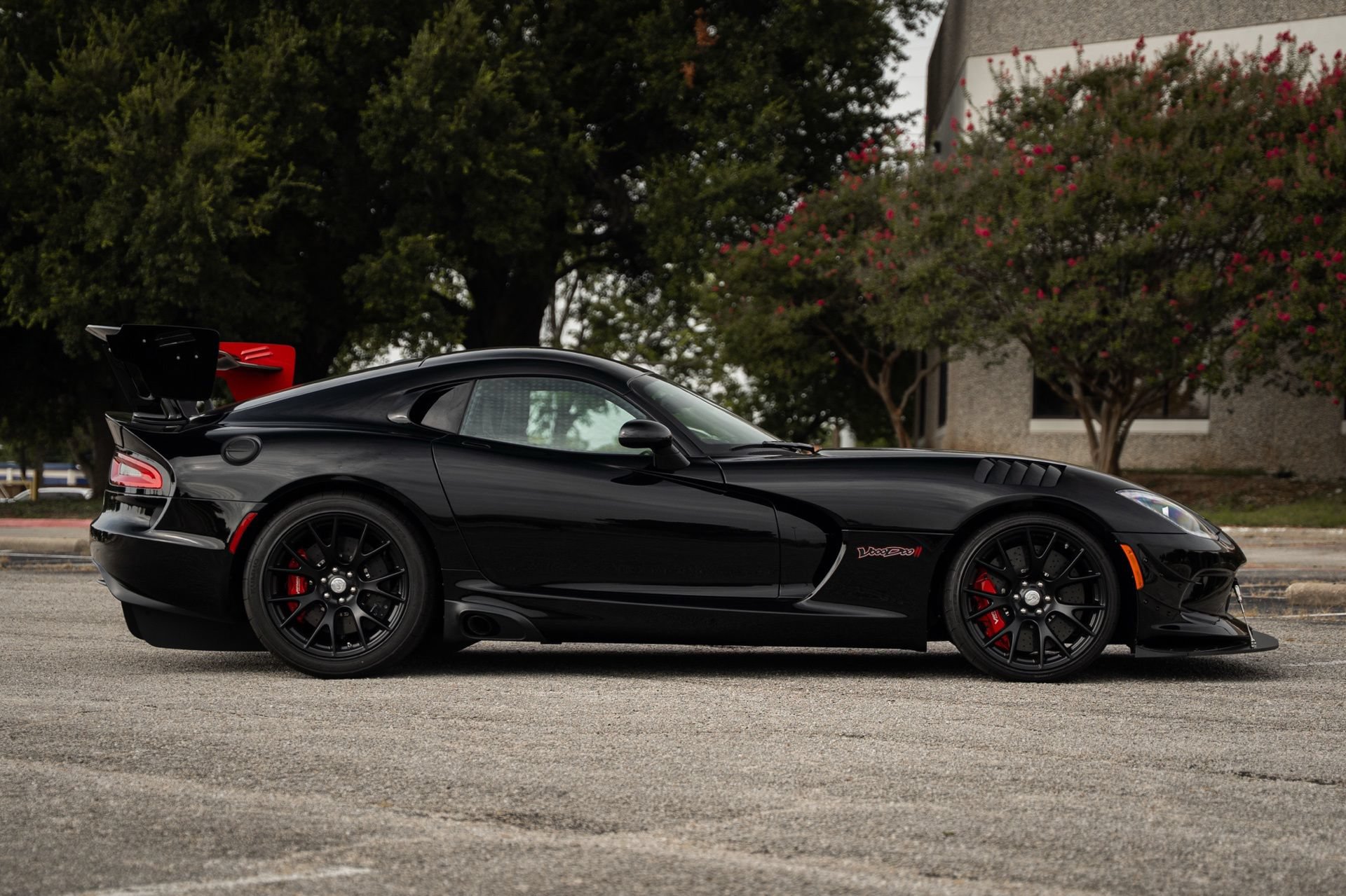Used 2017 Dodge Viper GTC w/ ACR Package RWD image 8