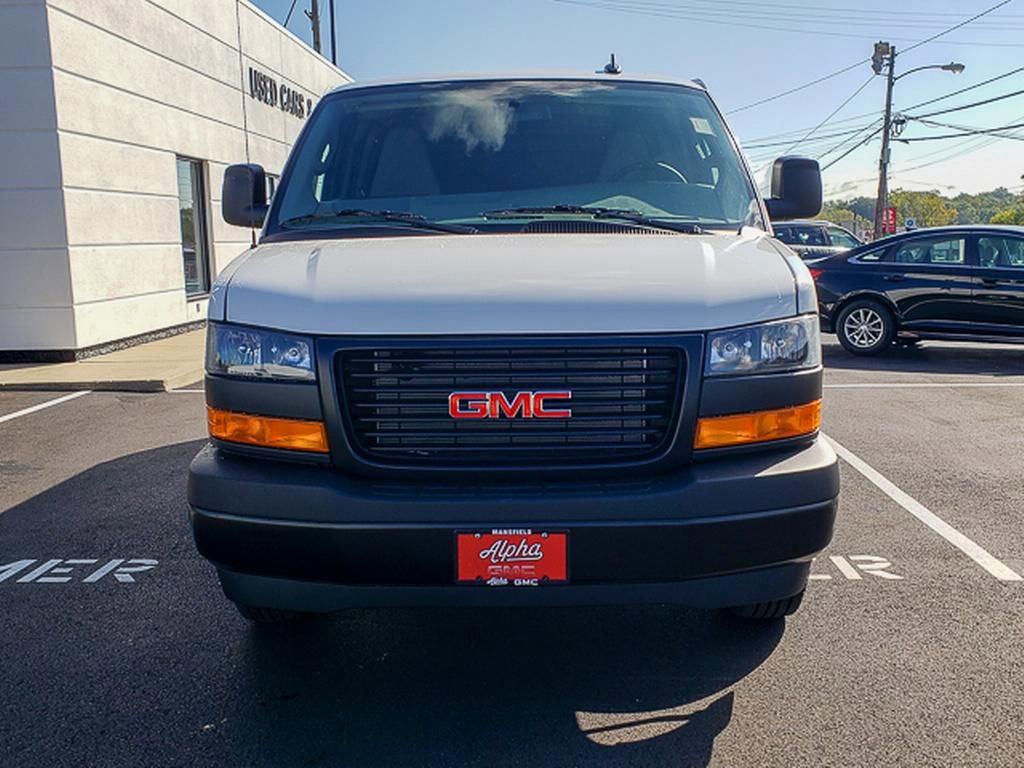 New 2025 GMC Savana 3500 Extended w/ Driver Convenience Package video 2