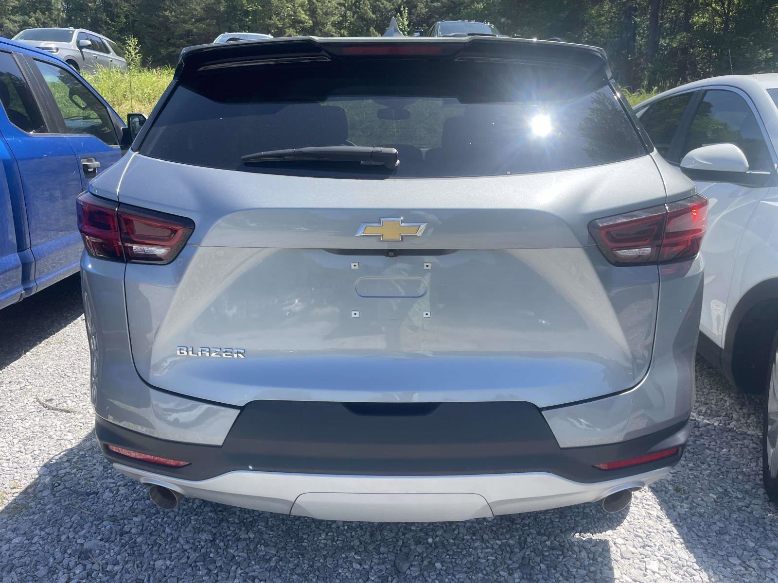 Used 2024 Chevrolet Blazer LT w/ Convenience Package image 4
