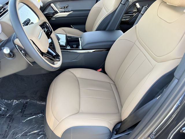 New 2026 Land Rover Range Rover Sport Dynamic SE AWD/4WD image 6