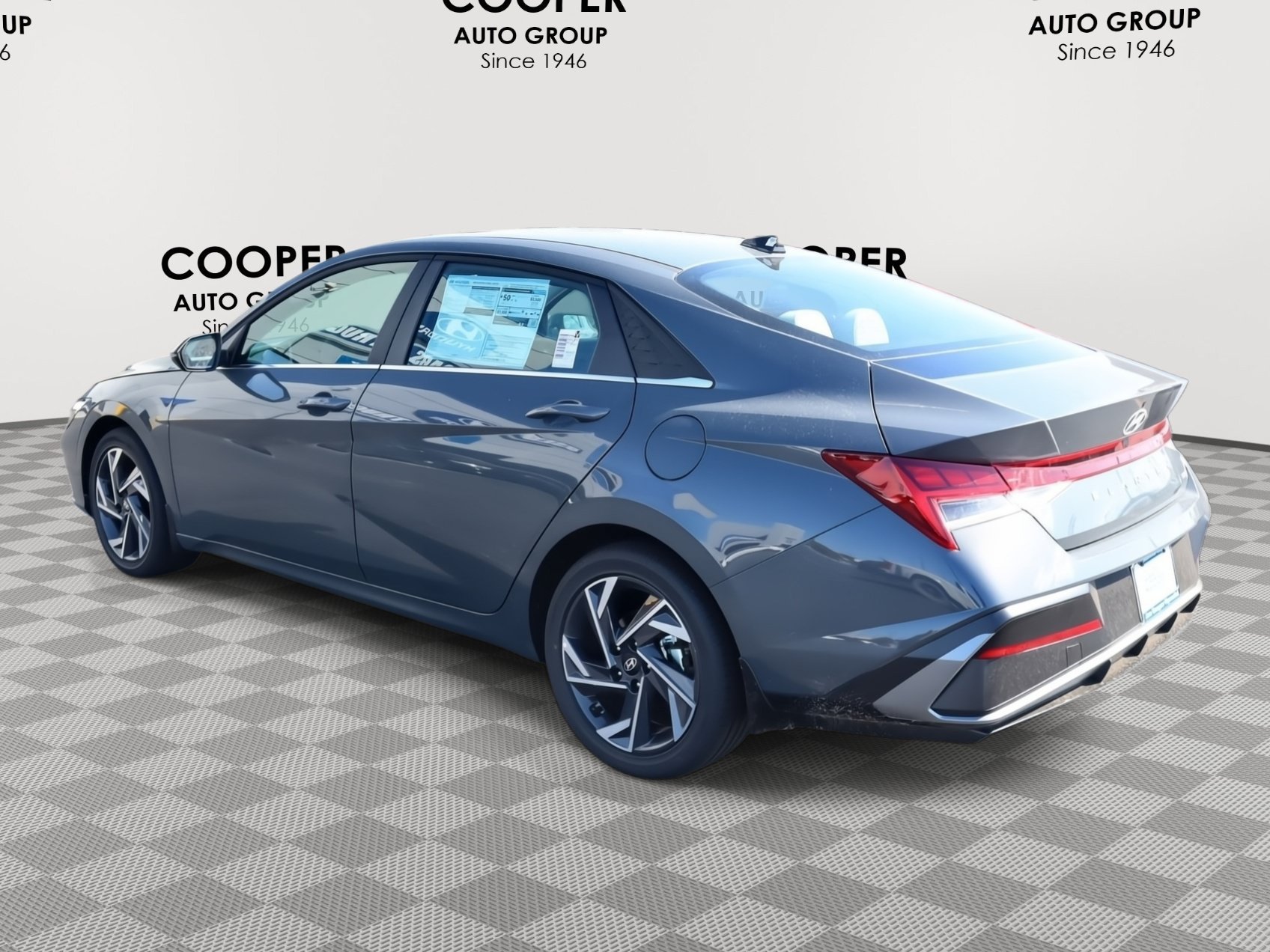 New 2026 Hyundai Elantra Limited FWD image 9