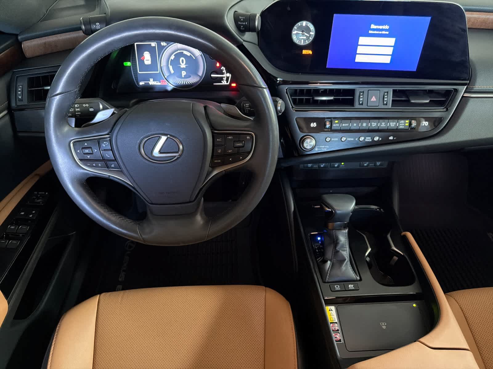 Certified 2024 Lexus ES 300h w/ Premium Package FWD image 14