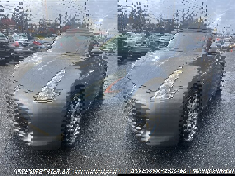 Used 2011 Nissan 370Z Touring w/ Sport Pkg image 3