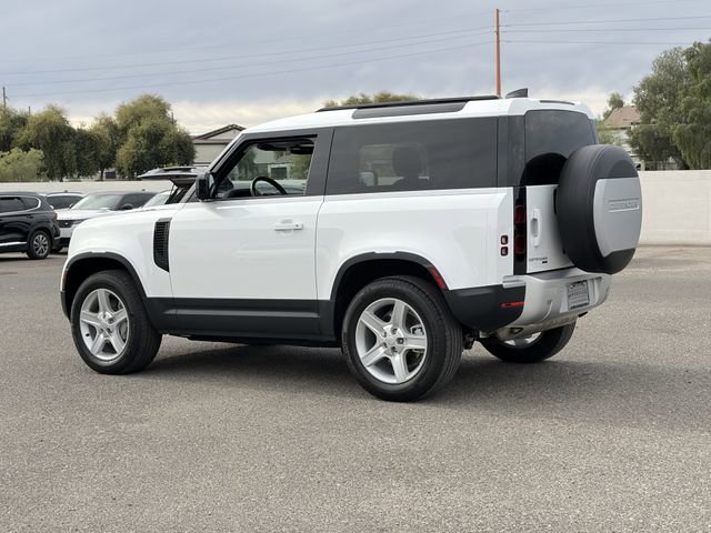 Used 2023 Land Rover Defender 90 SE image 26