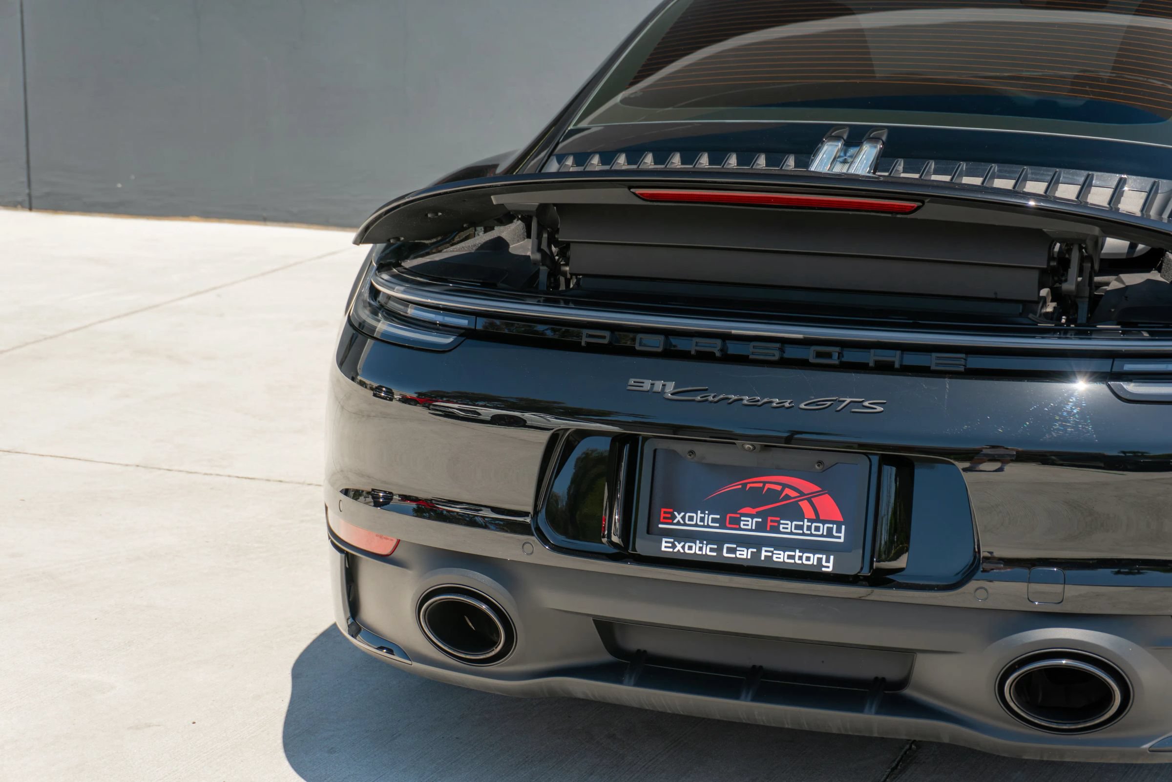 Used 2024 Porsche 911 Carrera S RWD image 43