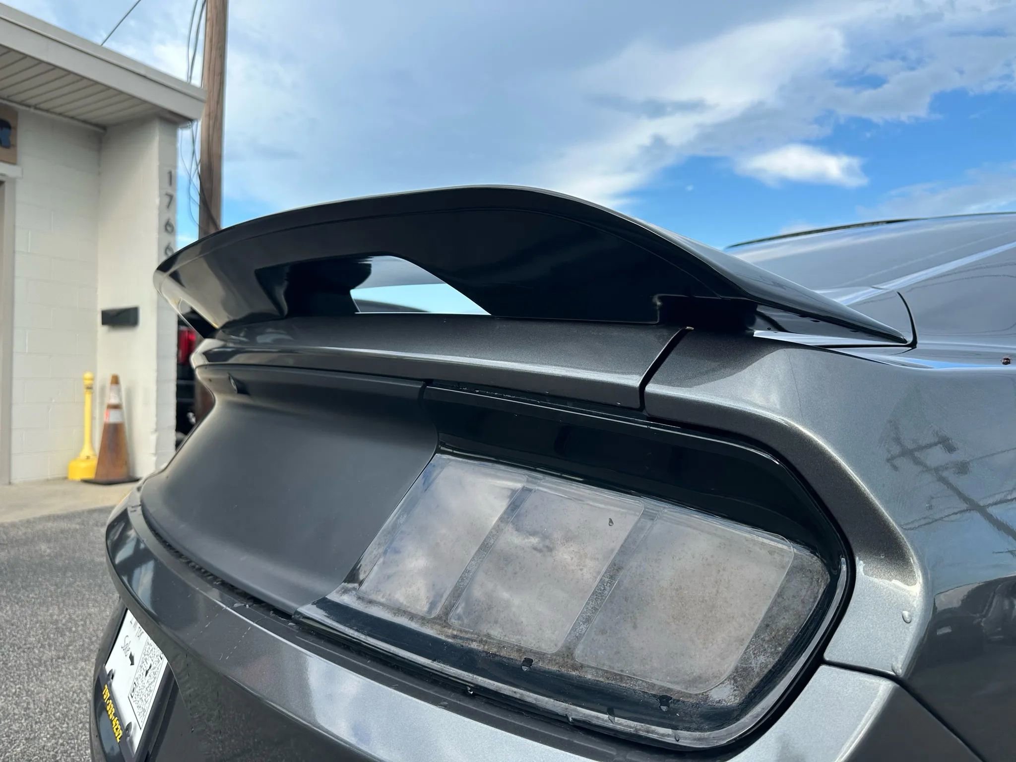 Used 2016 Ford Mustang Coupe image 10